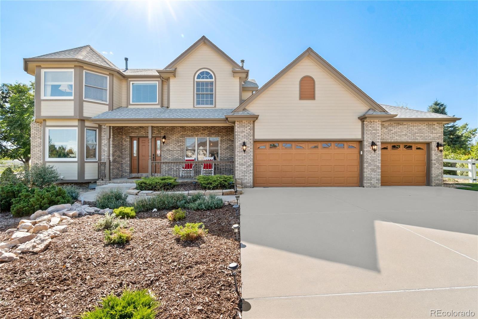 7933  Orion Way, arvada MLS: 8174272 Beds: 5 Baths: 4 Price: $875,000