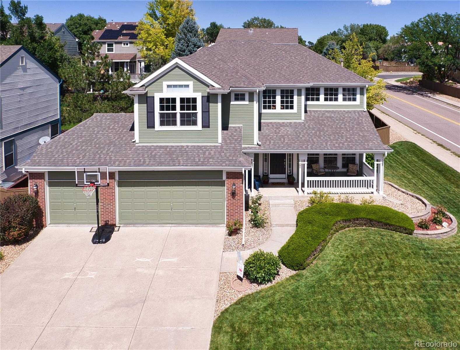 1611  Mountain Maple Avenue, highlands ranch MLS: 7581380 Beds: 3 Baths: 4 Price: $775,000