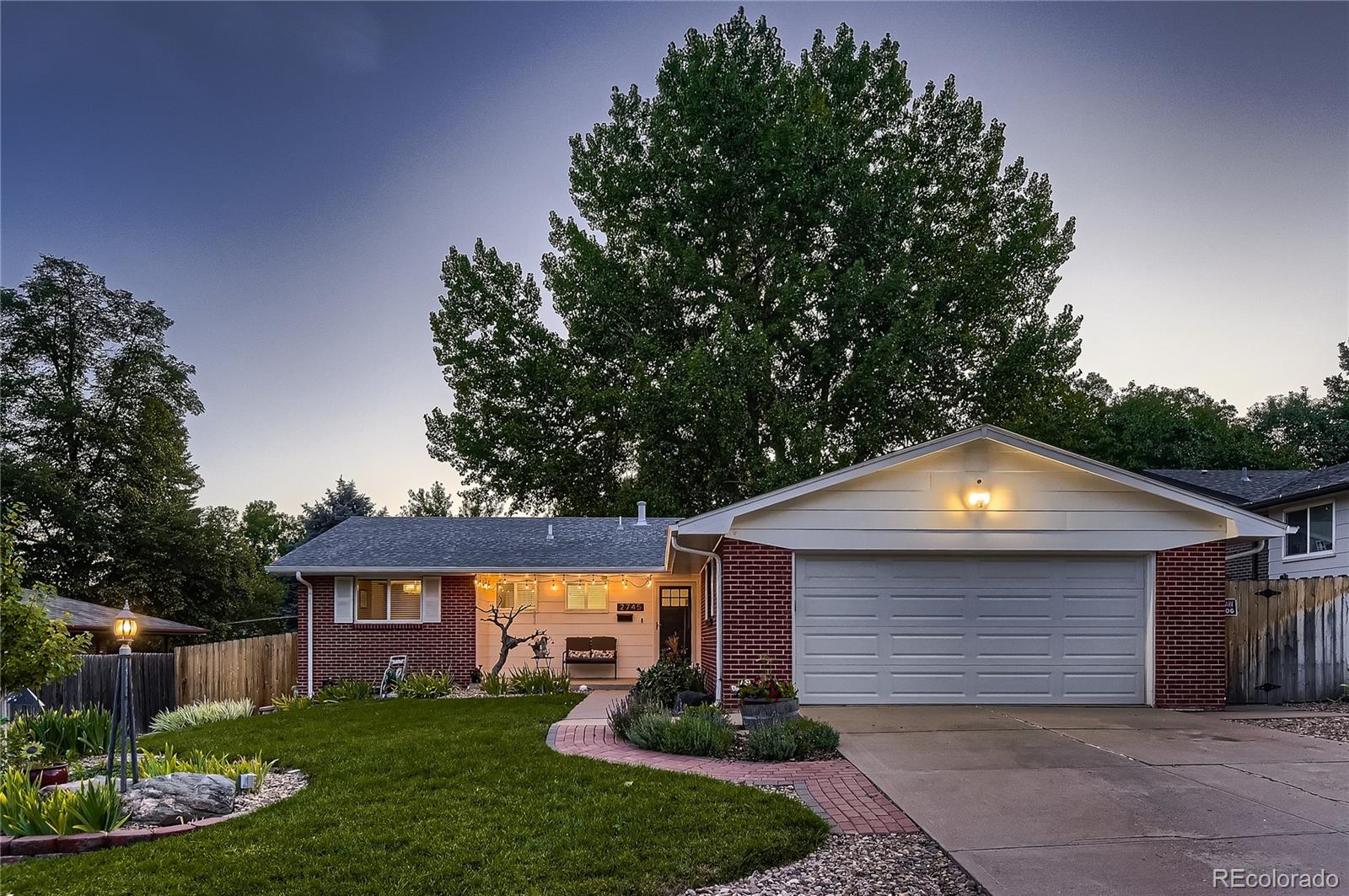 2745 S Kendall Way, denver MLS: 9162040 Beds: 5 Baths: 3 Price: $679,000