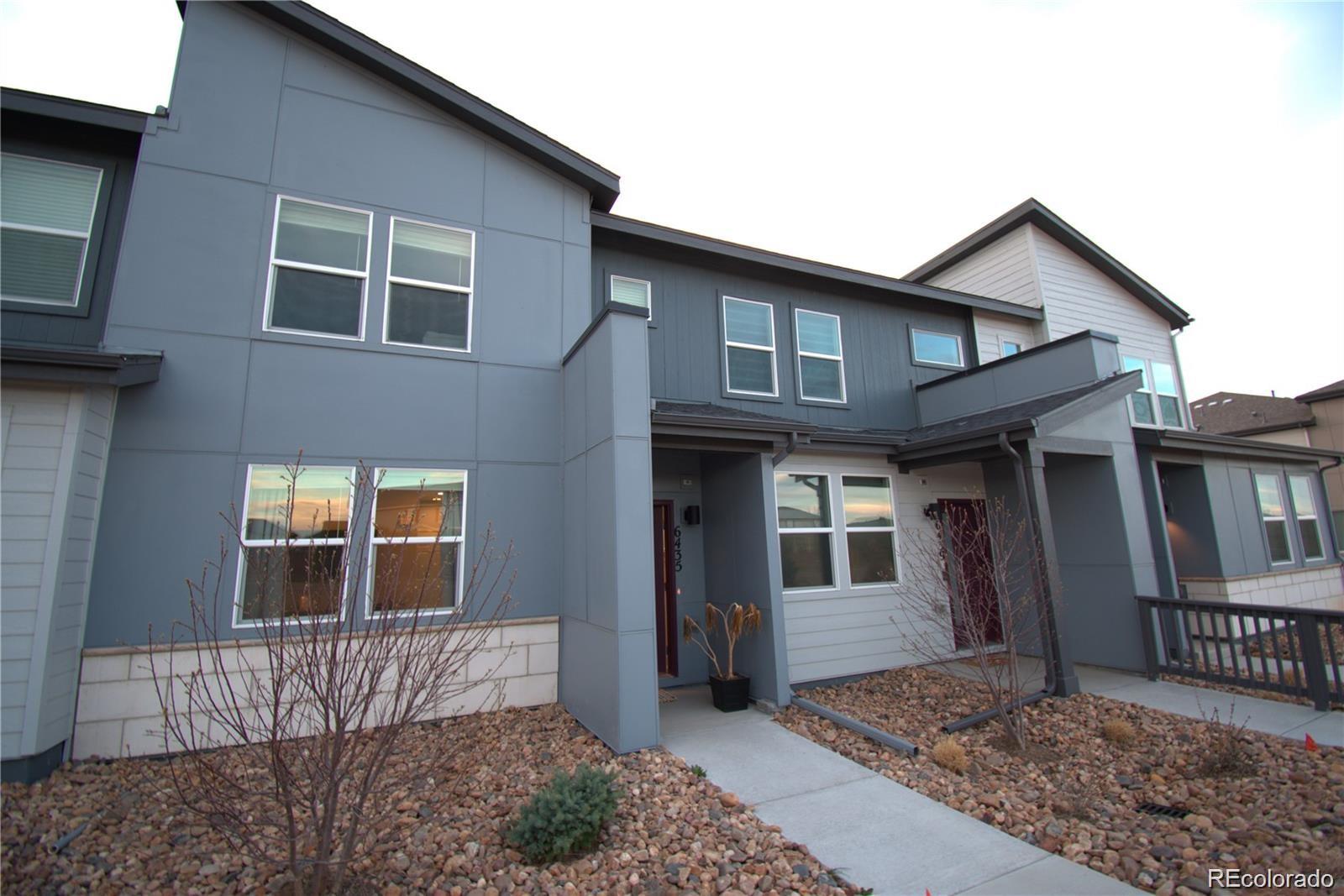 6435 N Dunkirk Street, denver MLS: 5569233 Beds: 2 Baths: 3 Price: $415,000