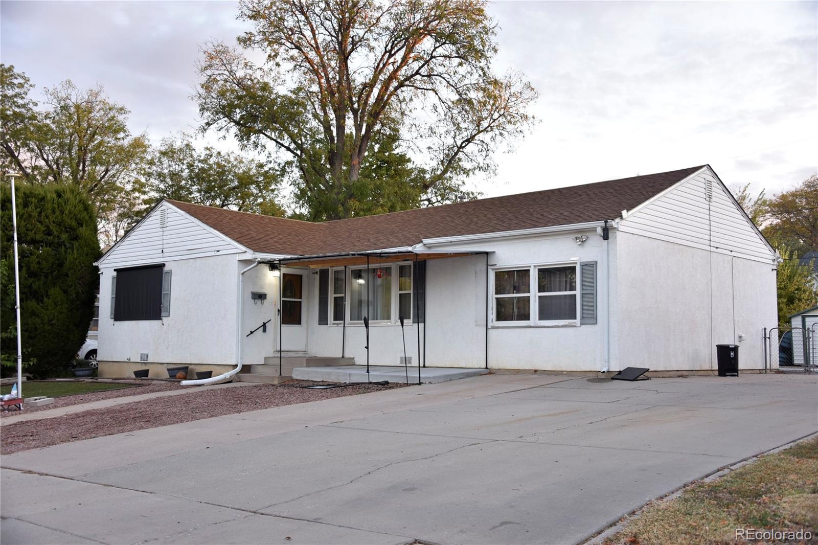 Belmont Pueblo Home | MLS #: 91667441534  Lexington Road, Pueblo Beds: 3 Baths: 2 Price: $250,000