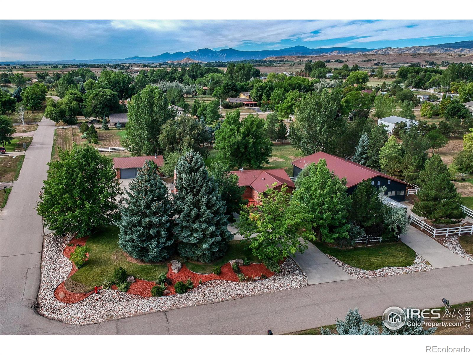 6394  corinth road, Longmont sold home. Closed on 2024-12-10 for $1,325,000.