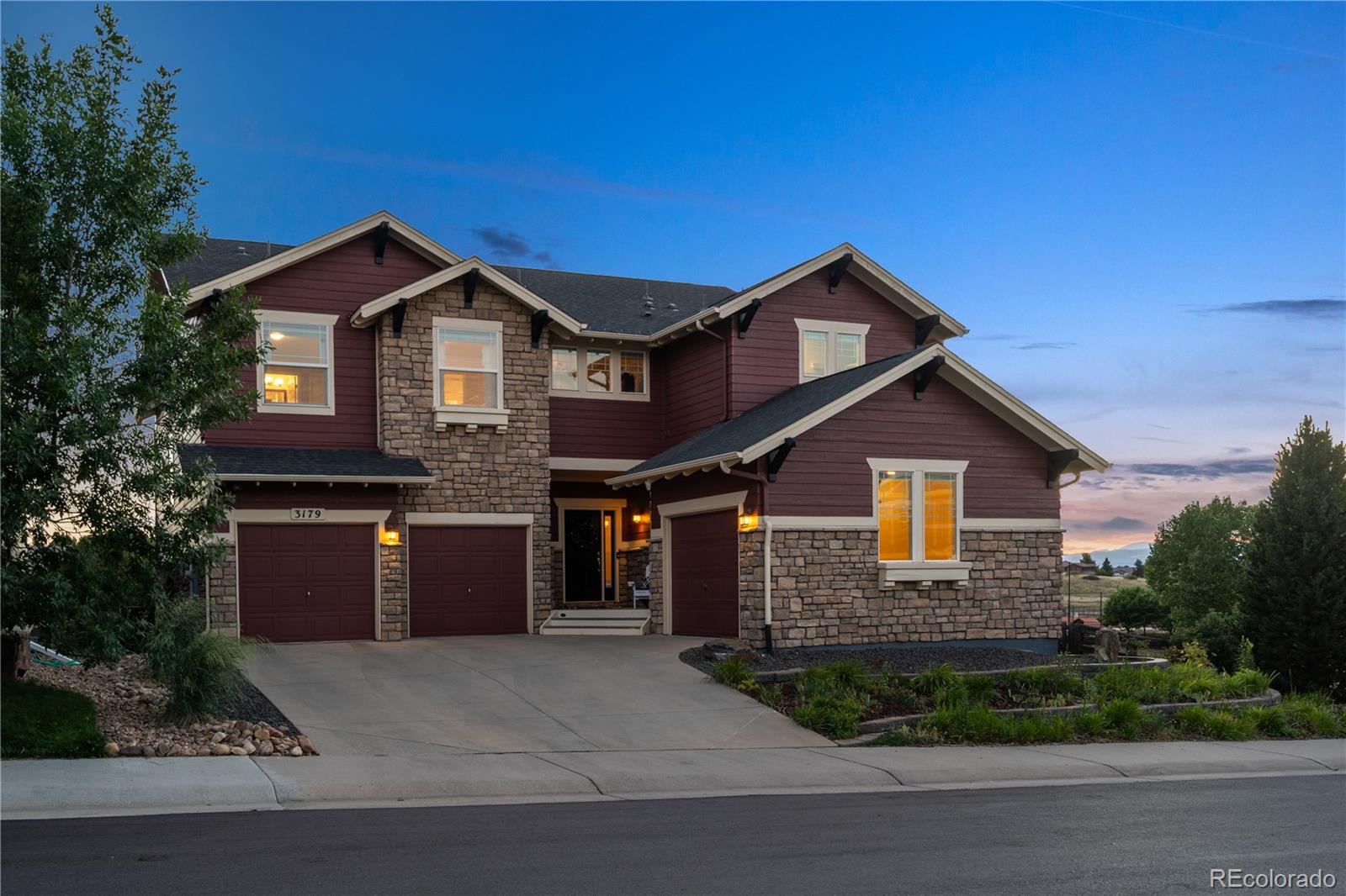 3179  Dragonfly Court, castle rock MLS: 4934787 Beds: 4 Baths: 5 Price: $849,000