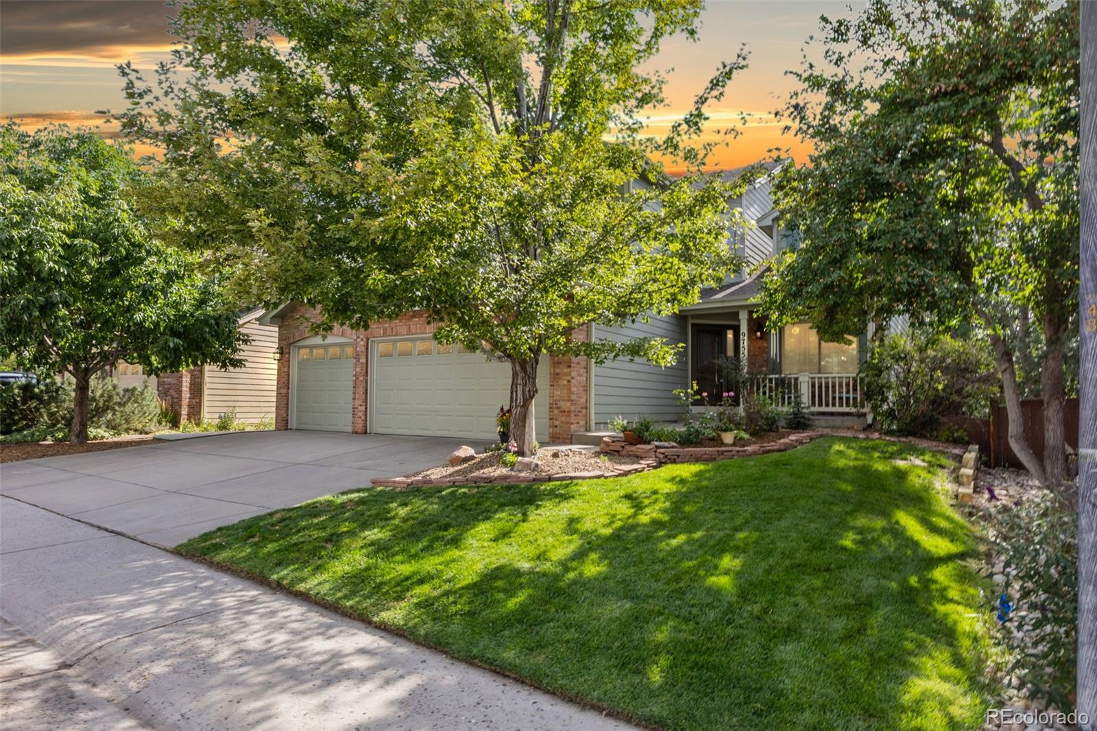 9755  Spring Hill Street, highlands ranch MLS: 7341540 Beds: 5 Baths: 4 Price: $850,000