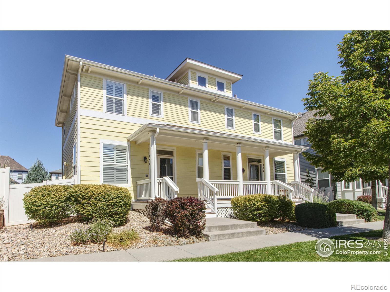 351  Casper Drive, lafayette MLS: 4567891017426 Beds: 3 Baths: 4 Price: $555,000