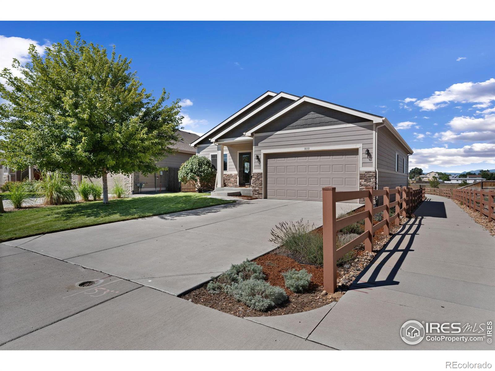 1833  sunset circle, Milliken sold home. Closed on 2024-10-24 for $440,000.