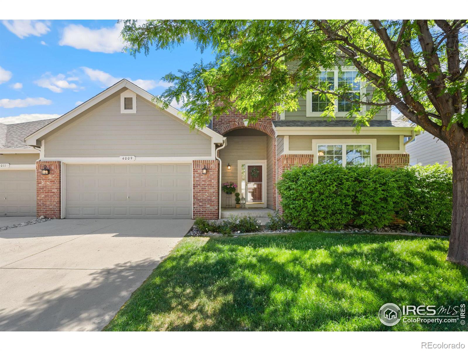 4009  Don Fox Circle, loveland MLS: 4567891017635 Beds: 3 Baths: 4 Price: $570,000