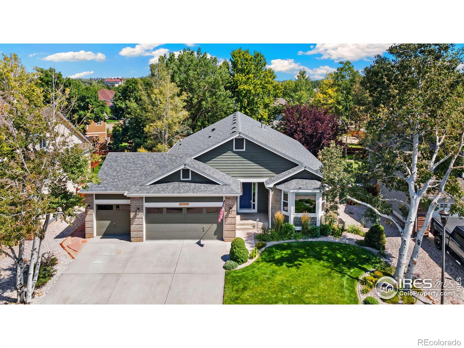 4277  Lookout Drive, loveland MLS: 4567891017690 Beds: 5 Baths: 3 Price: $725,000