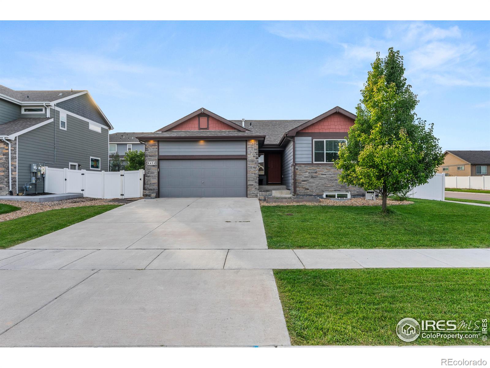 8471  16th Street, greeley MLS: 4567891017726 Beds: 3 Baths: 2 Price: $430,000