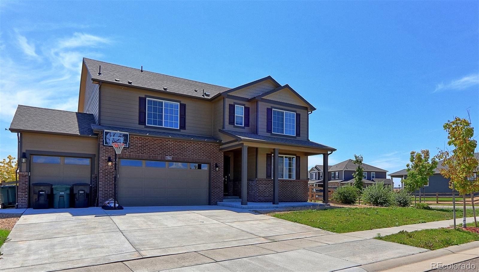 7704 E 158th Place, thornton MLS: 9579632 Beds: 5 Baths: 4 Price: $600,000