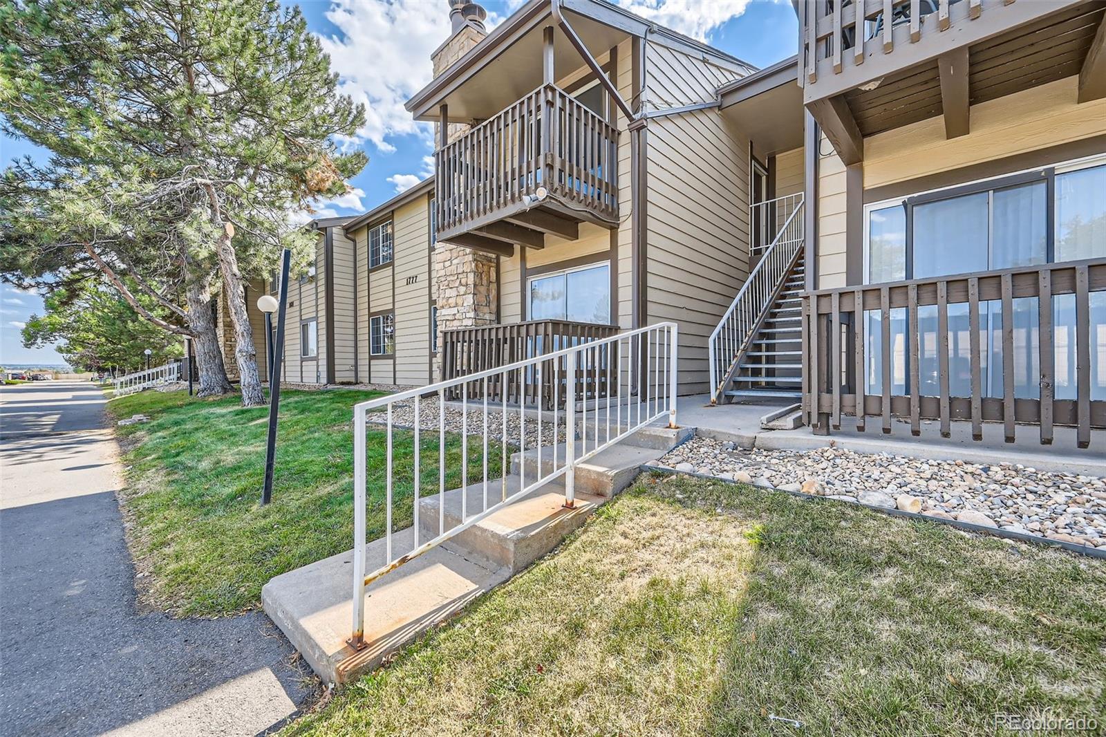 1777 S Pitkin Street B, Aurora  MLS: 1633843 Beds: 2 Baths: 2 Price: $210,000