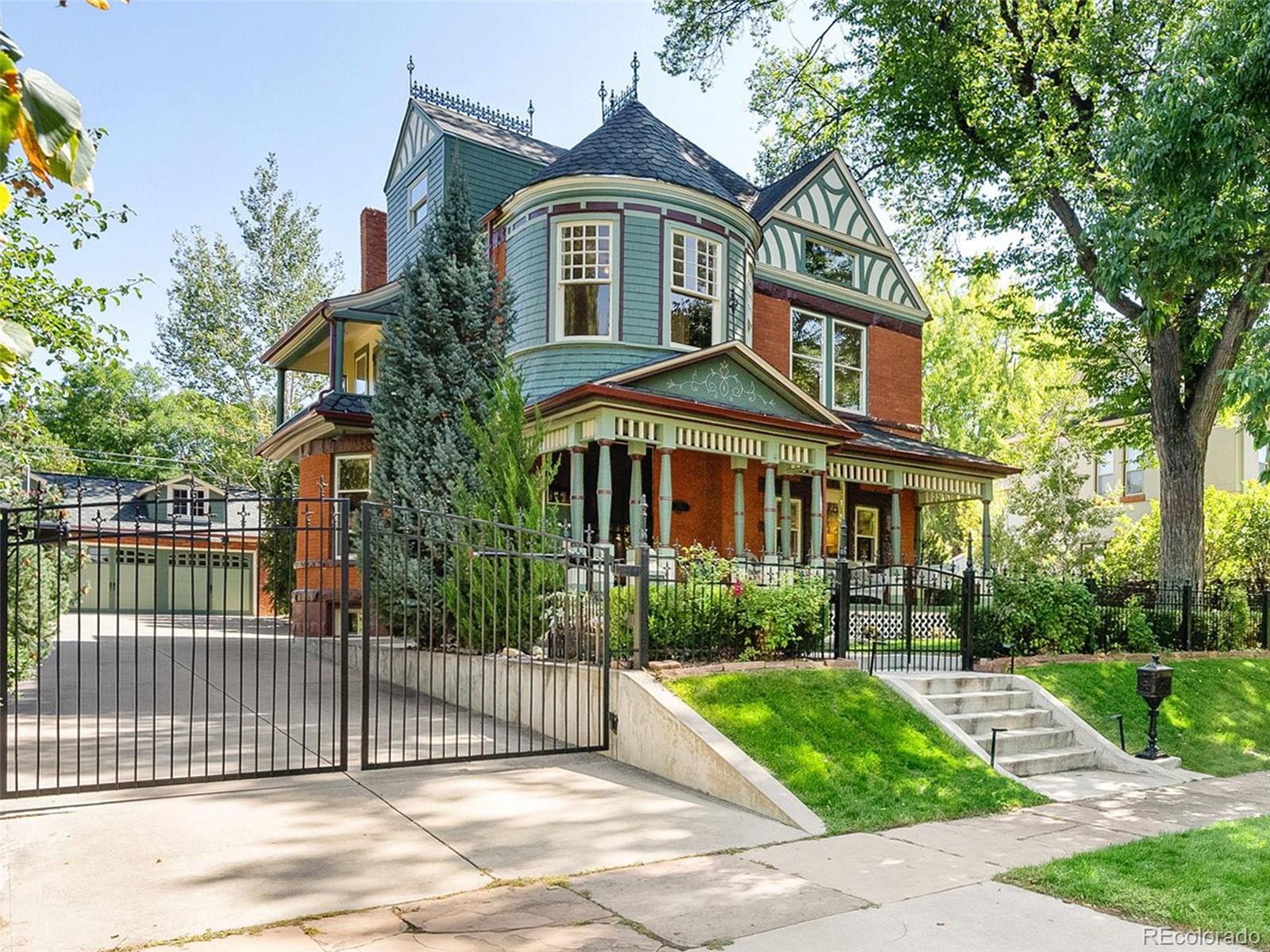 790  Oneida Street, denver MLS: 8726778 Beds: 5 Baths: 5 Price: $2,000,000