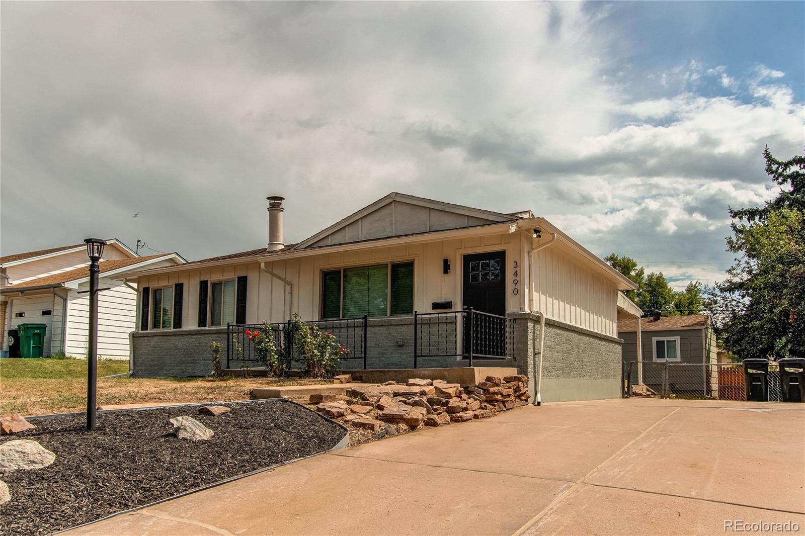 3490  Kellogg Place, westminster MLS: 4389159 Beds: 4 Baths: 2 Price: $550,000