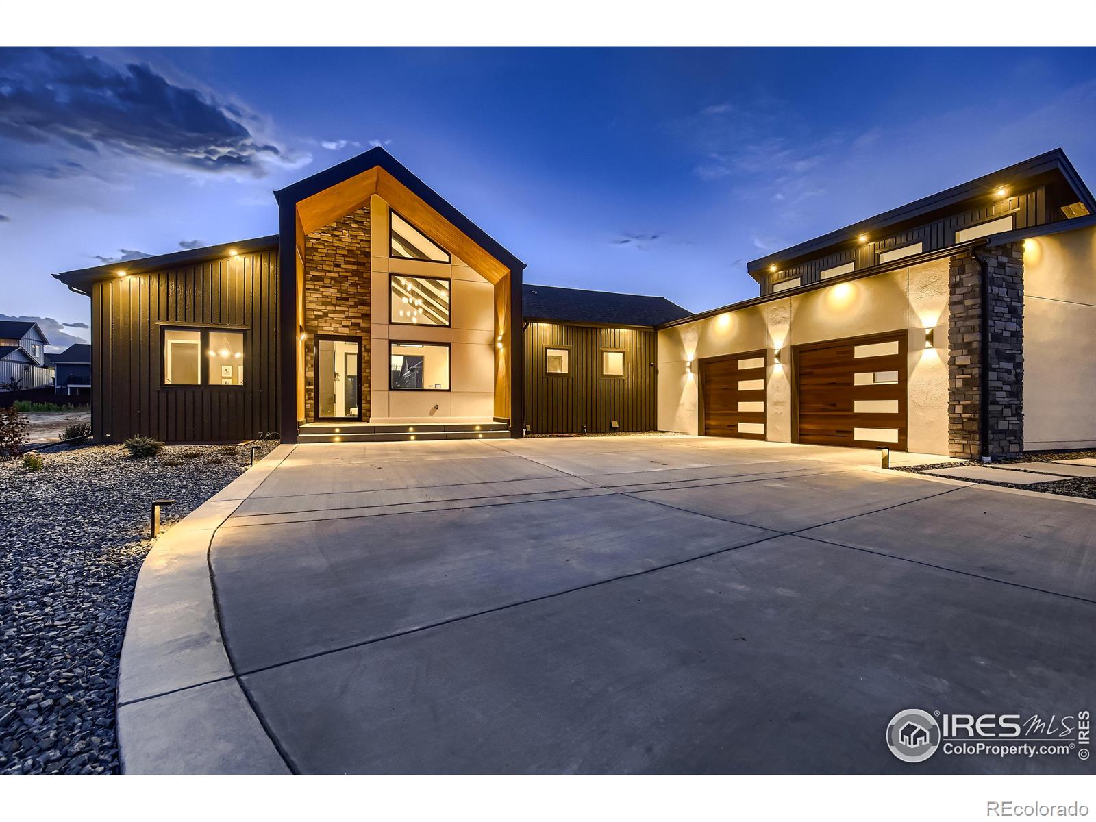 Raindance Windsor Home | MLS #: 45678910179592000  Seasons Dawn Court, Windsor Beds: 4 Baths: 5 Price: $1,850,000