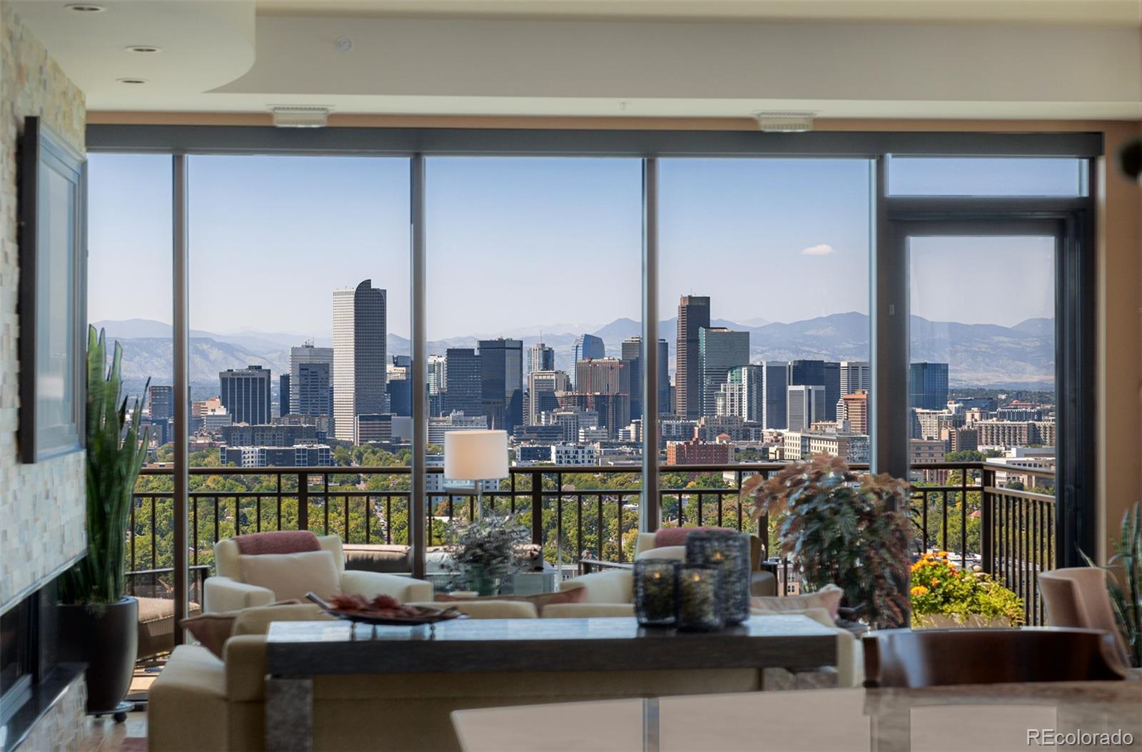 1650 fillmore street, Denver sold home. Closed on 2025-05-21 for $2,650,000.