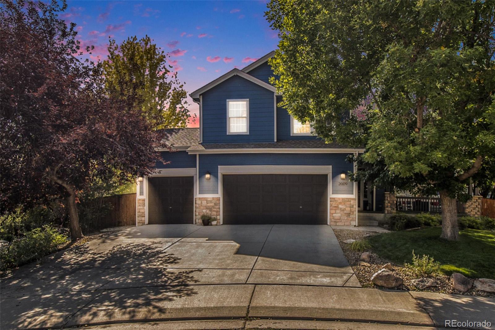 2009  Glenarbor Court, longmont MLS: 7427098 Beds: 4 Baths: 3 Price: $730,000