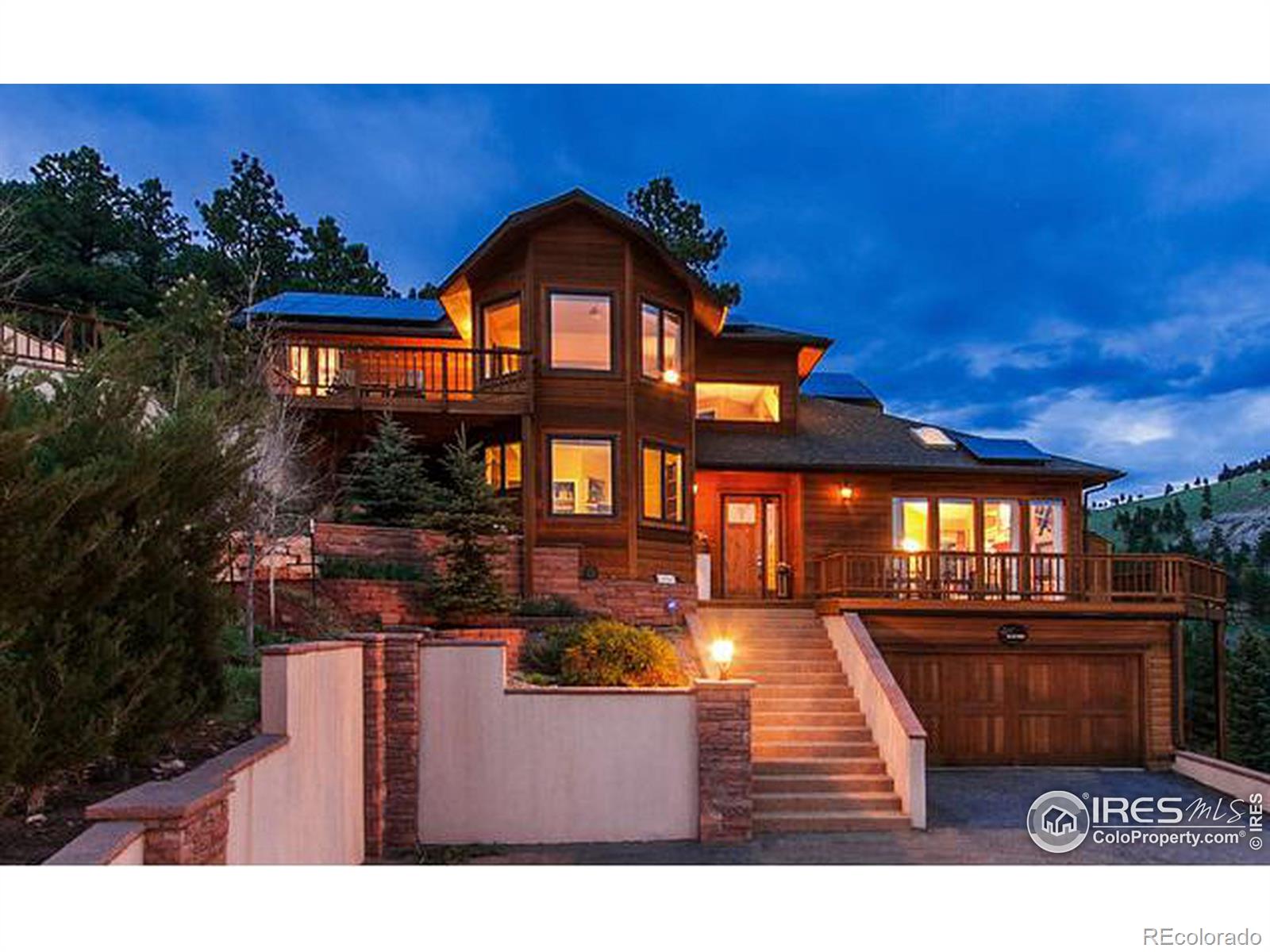 5251  Olde Stage Road, boulder MLS: 4567891018171 Beds: 3 Baths: 4 Price: $1,500,000