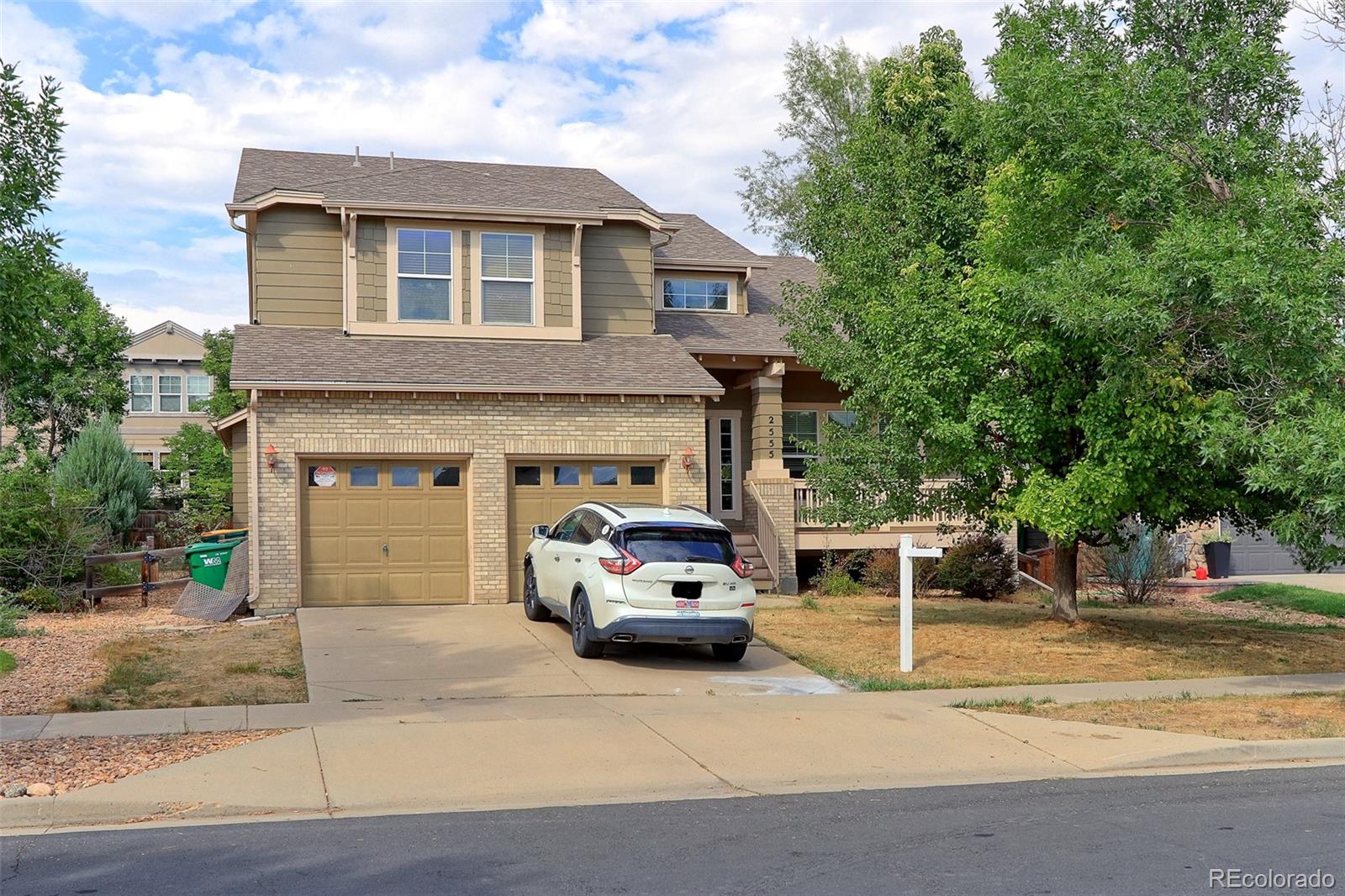 2555  Lake Vista Drive, broomfield MLS: 8340621 Beds: 4 Baths: 3 Price: $699,000