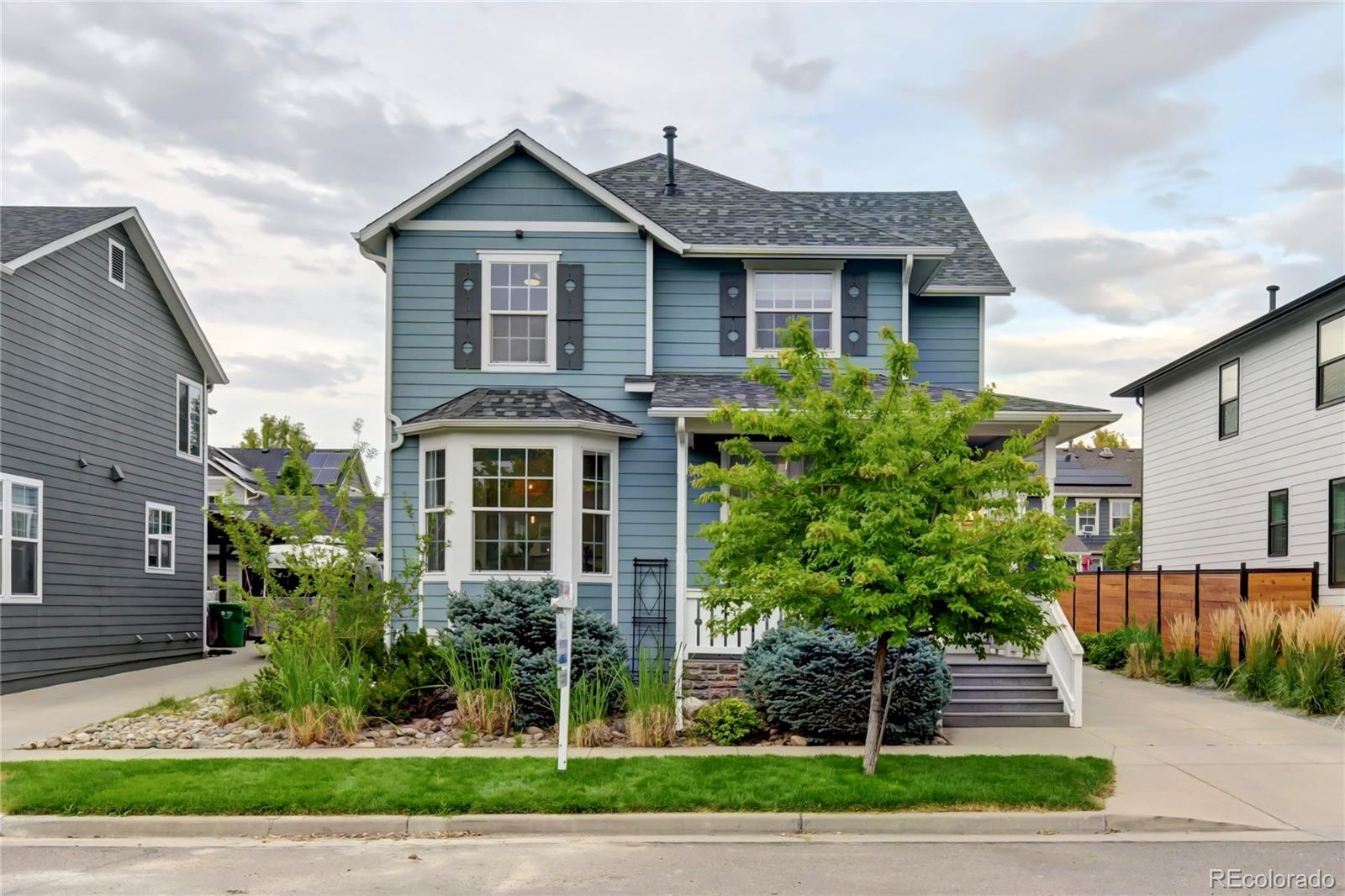 2830  Emporia Court, denver MLS: 6947484 Beds: 4 Baths: 4 Price: $1,050,000