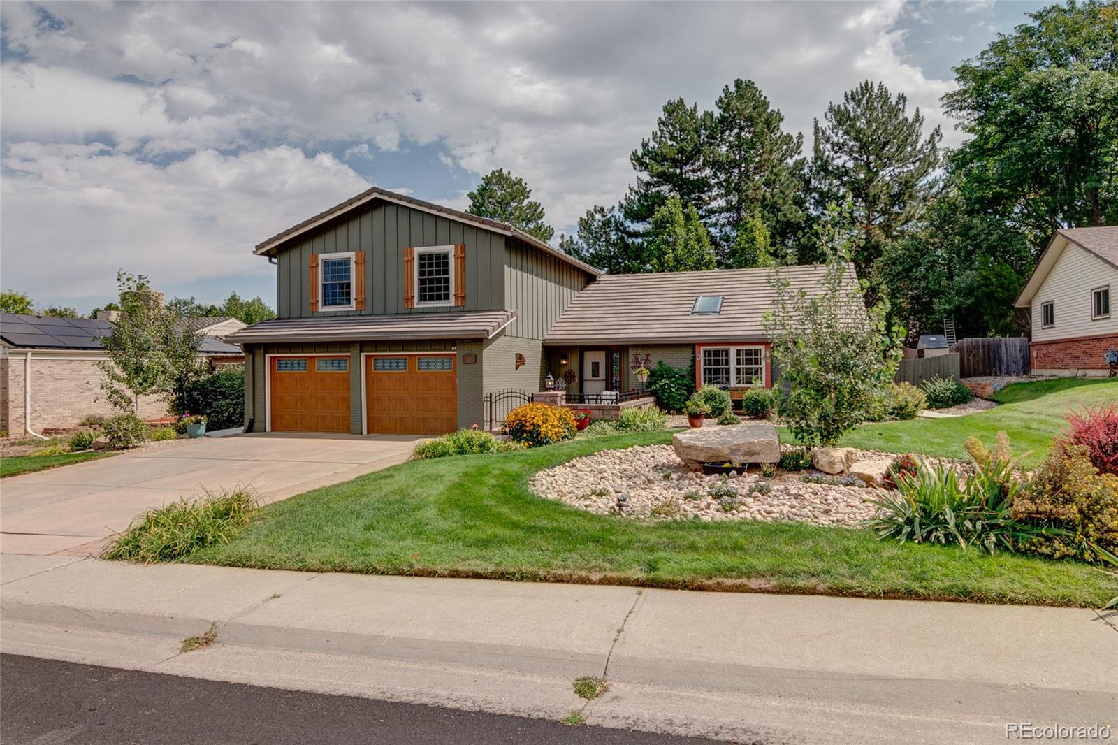 4468 S Zenobia Street, denver MLS: 2514034 Beds: 3 Baths: 3 Price: $725,000