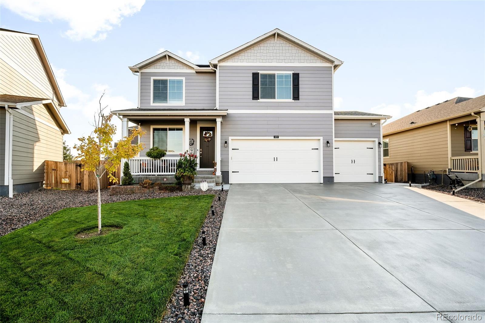 422  Sunset Court, fort lupton MLS: 7733980 Beds: 4 Baths: 3 Price: $529,999