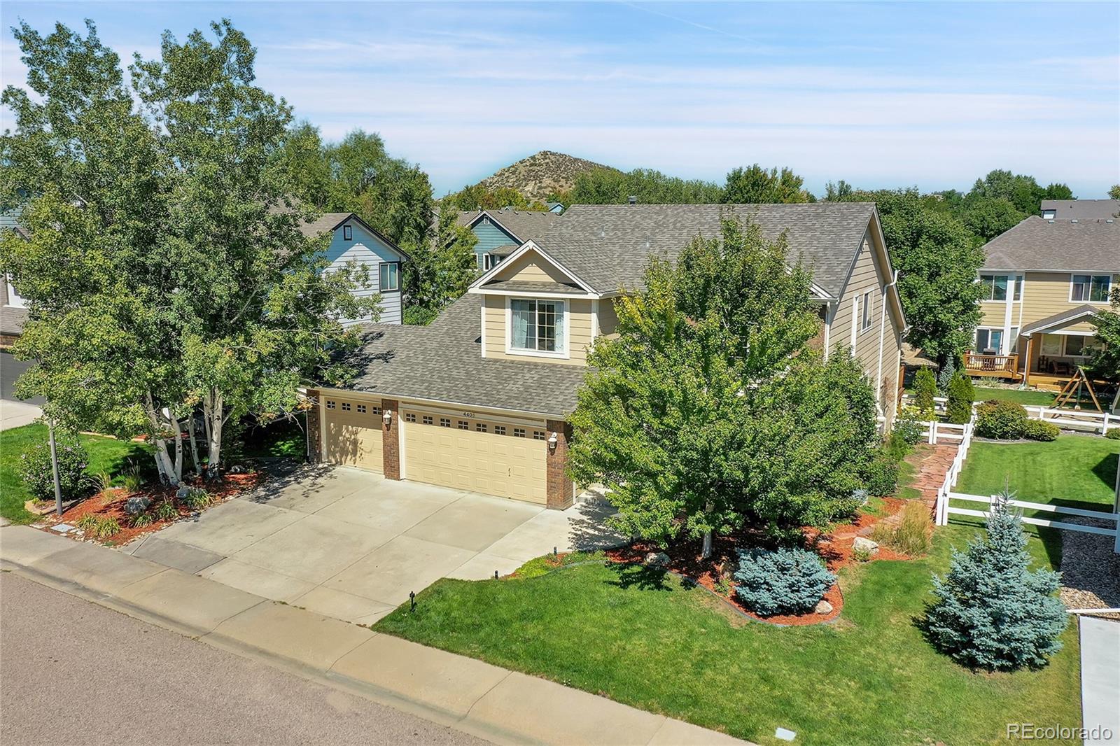 4405  Pika Drive, loveland MLS: 4621919 Beds: 4 Baths: 4 Price: $639,000