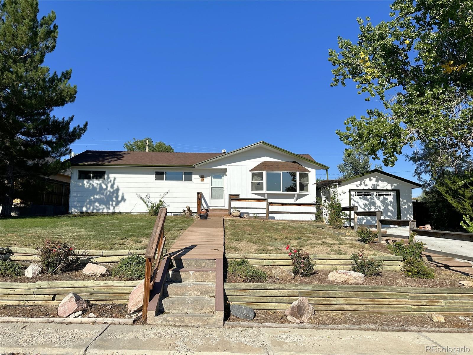 637  clinic drive, Limon sold home. Closed on 2025-06-23 for $320,000.