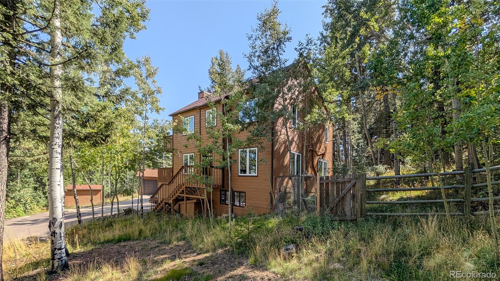 29842  Marys Drive, conifer MLS: 7449650 Beds: 3 Baths: 4 Price: $825,000