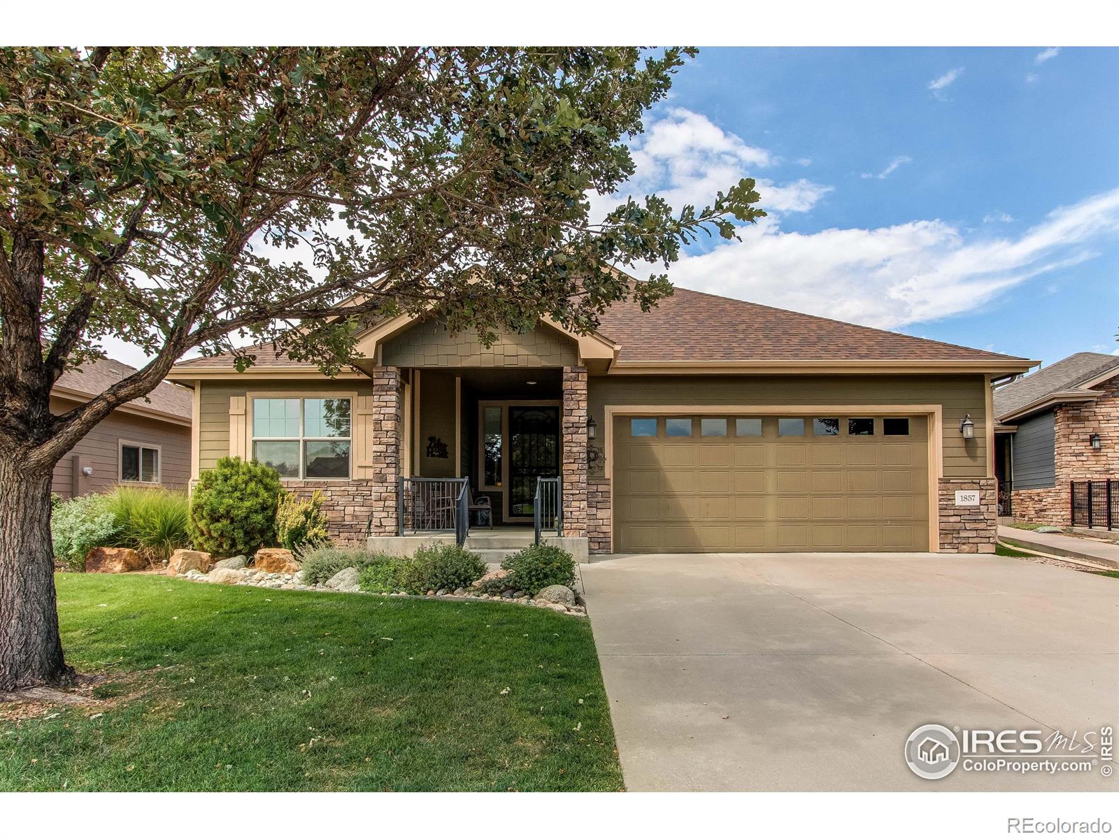 1857  Muddy Creek Circle, loveland MLS: 4567891018435 Beds: 2 Baths: 2 Price: $665,000