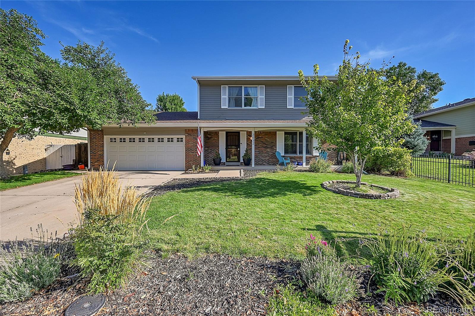 2532 S Dawson Way, aurora MLS: 5772045 Beds: 4 Baths: 3 Price: $510,000