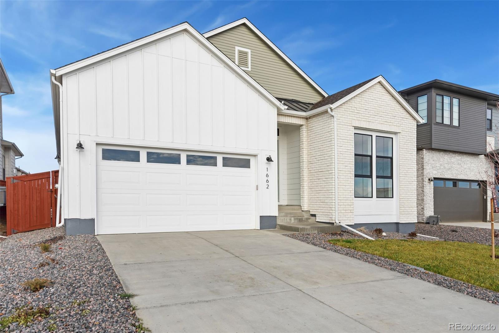 1662  Winter Glow Drive, windsor MLS: 7706413 Beds: 3 Baths: 3 Price: $699,900