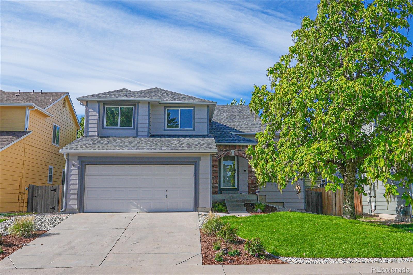 17128  Yellow Rose Way, parker MLS: 8600028 Beds: 3 Baths: 4 Price: $569,900