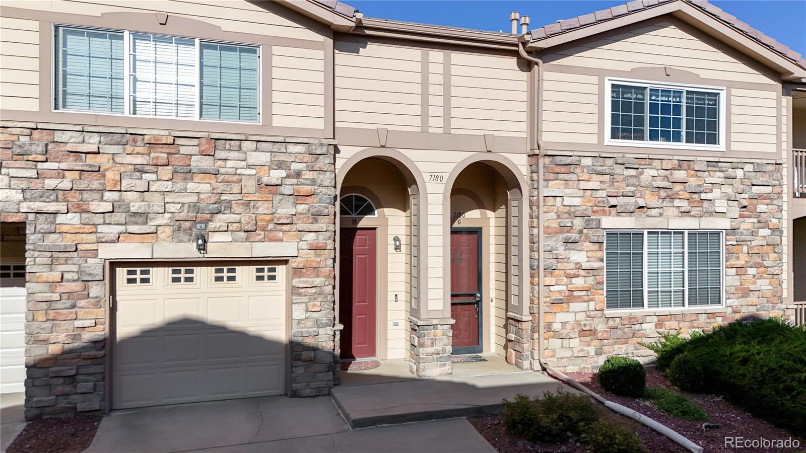 7180 S Wenatchee Way H, Aurora  MLS: 4062369 Beds: 3 Baths: 2 Price: $429,900