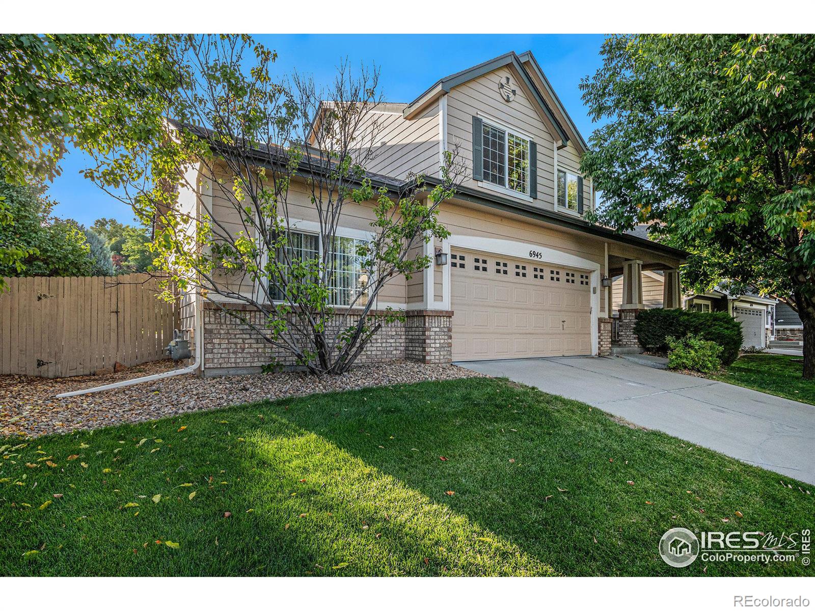 6945  Barbuda Drive, fort collins MLS: 4567891018743 Beds: 4 Baths: 4 Price: $649,000