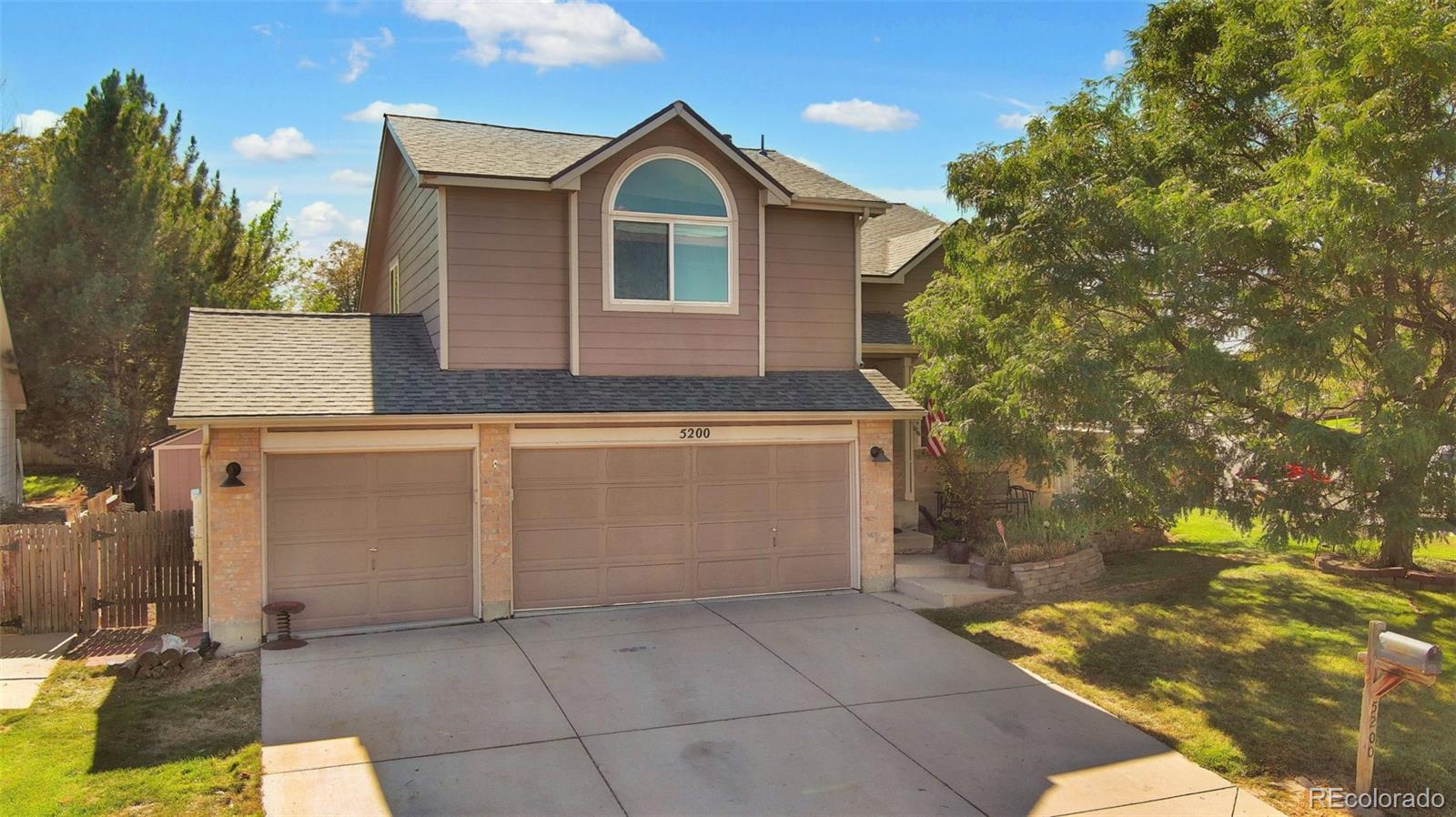 5200 E 117th Avenue, thornton MLS: 5285719 Beds: 3 Baths: 4 Price: $525,000