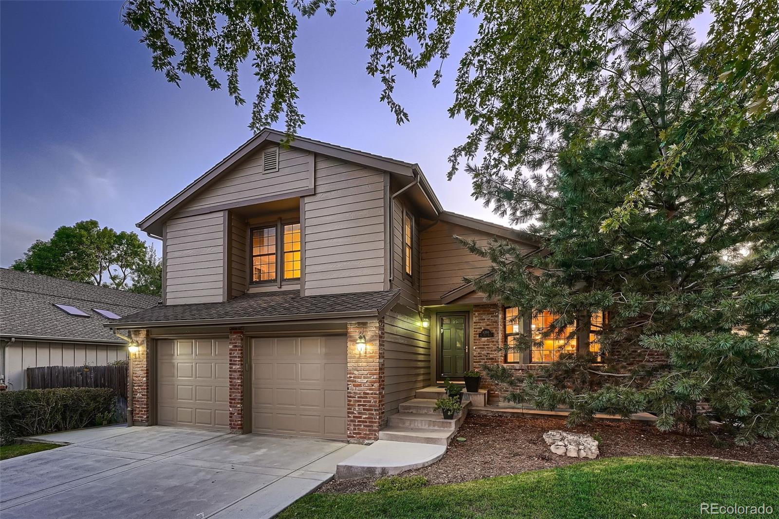 8390 W 81st Drive, arvada MLS: 9413918 Beds: 3 Baths: 3 Price: $859,000