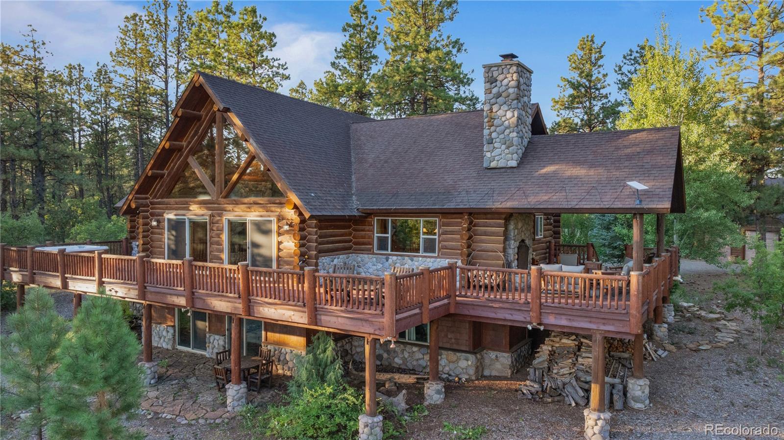 220 n cougar court, Pagosa Springs sold home. Closed on 2025-05-09 for $1,625,000.