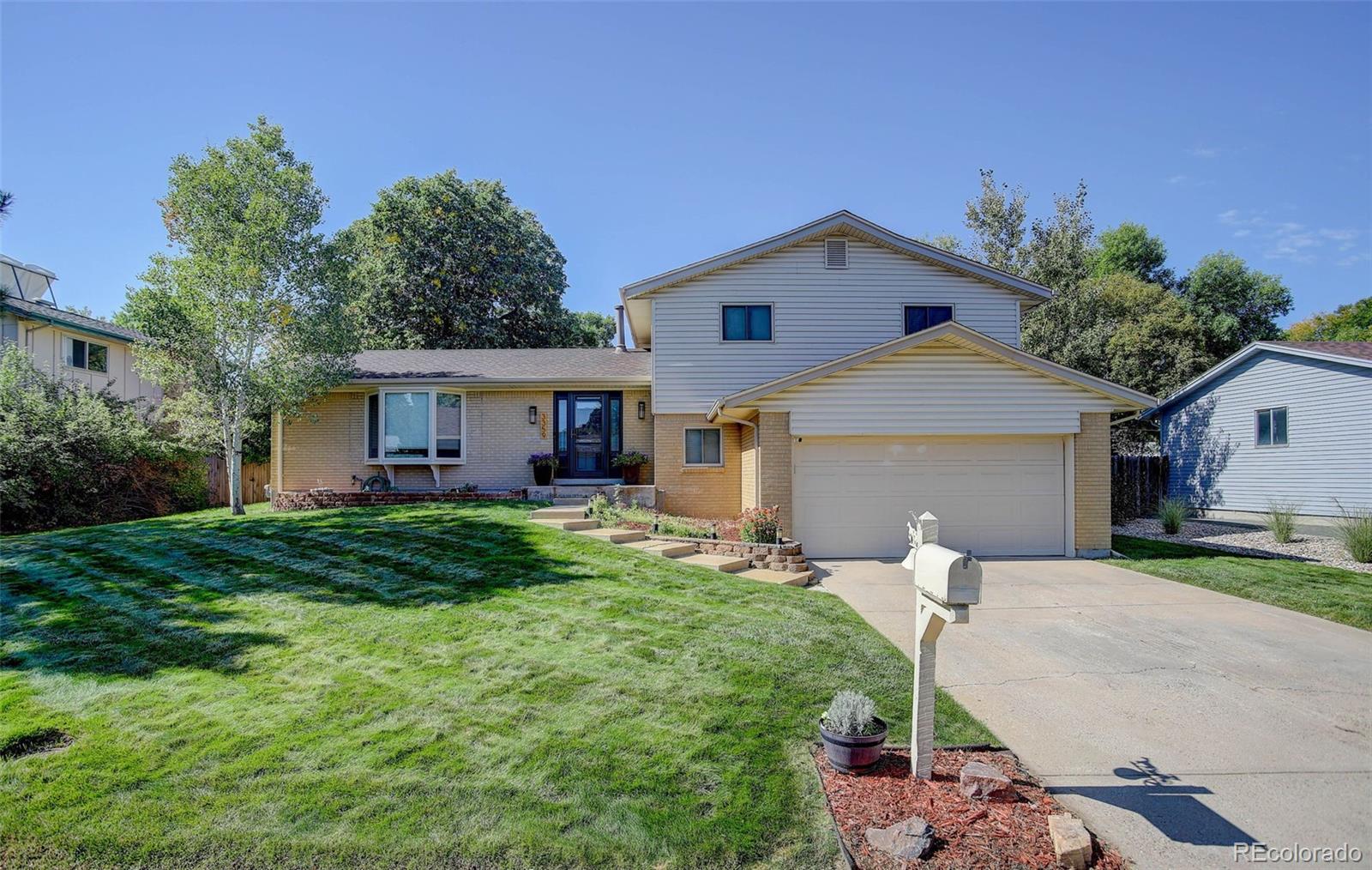 3359 S Galena Court, denver MLS: 5358427 Beds: 3 Baths: 3 Price: $699,999