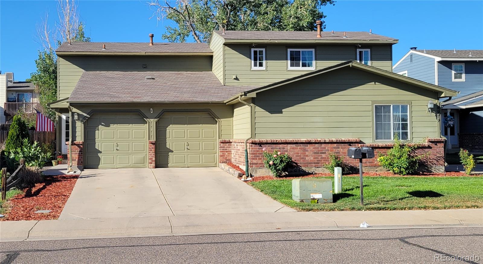 4975 E 124th Way, thornton MLS: 8700844 Beds: 2 Baths: 2 Price: $380,000