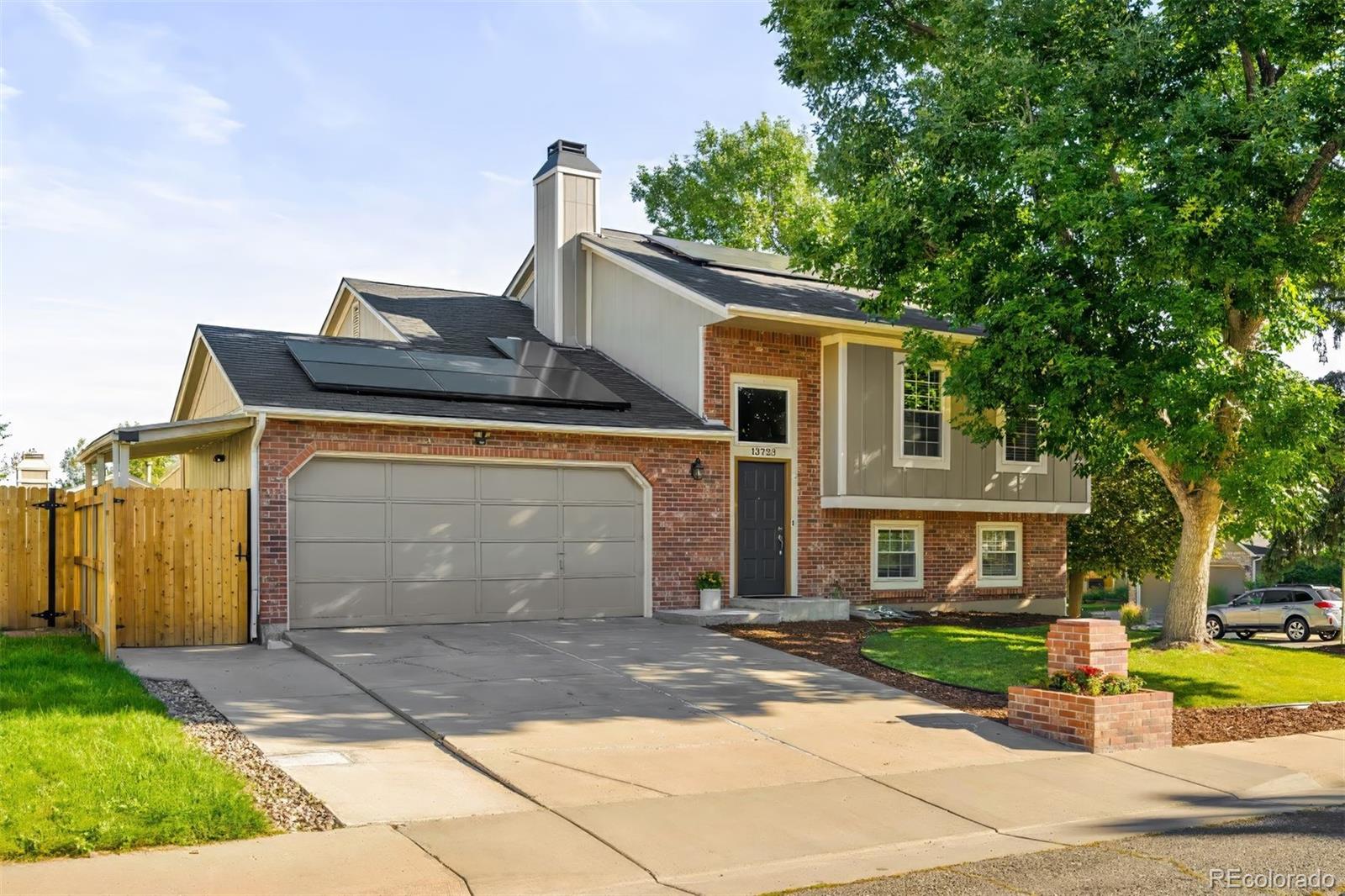 13723 W 64th Drive, arvada MLS: 5605240 Beds: 4 Baths: 2 Price: $625,000