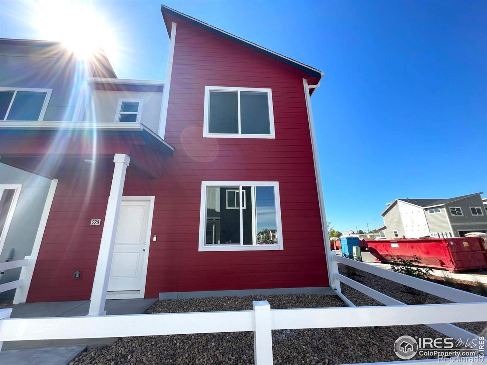 500 S Denver Avenue, fort lupton MLS: 4567891018894 Beds: 3 Baths: 3 Price: $375,000