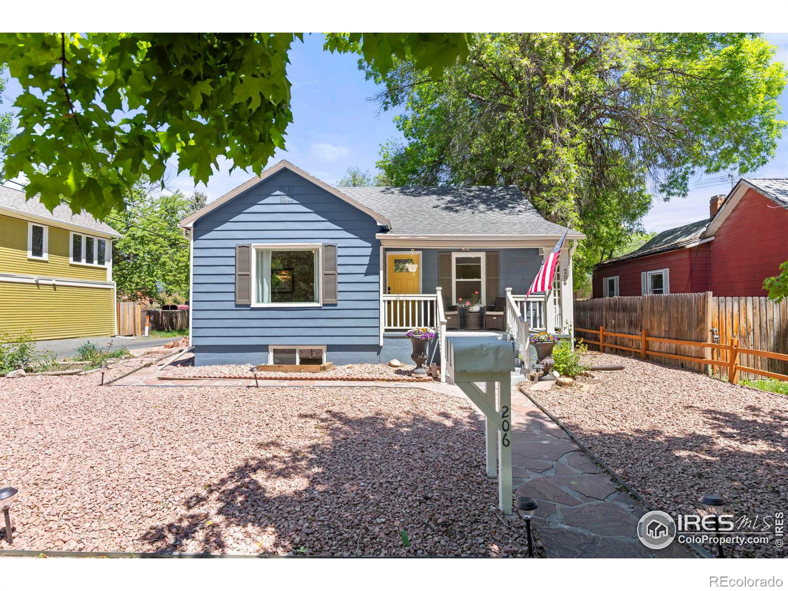 206  8th Avenue, longmont MLS: 4567891018955 Beds: 4 Baths: 3 Price: $699,000