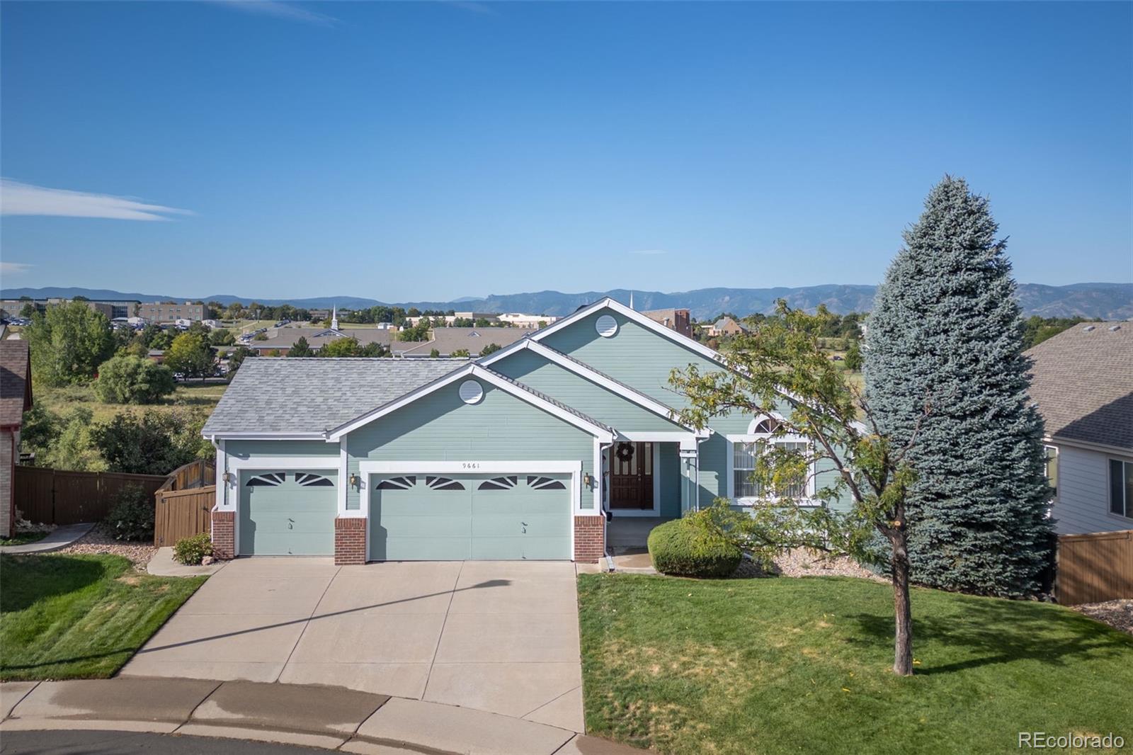 9661  Mountain Daisy Way, highlands ranch MLS: 3103471 Beds: 3 Baths: 2 Price: $799,000