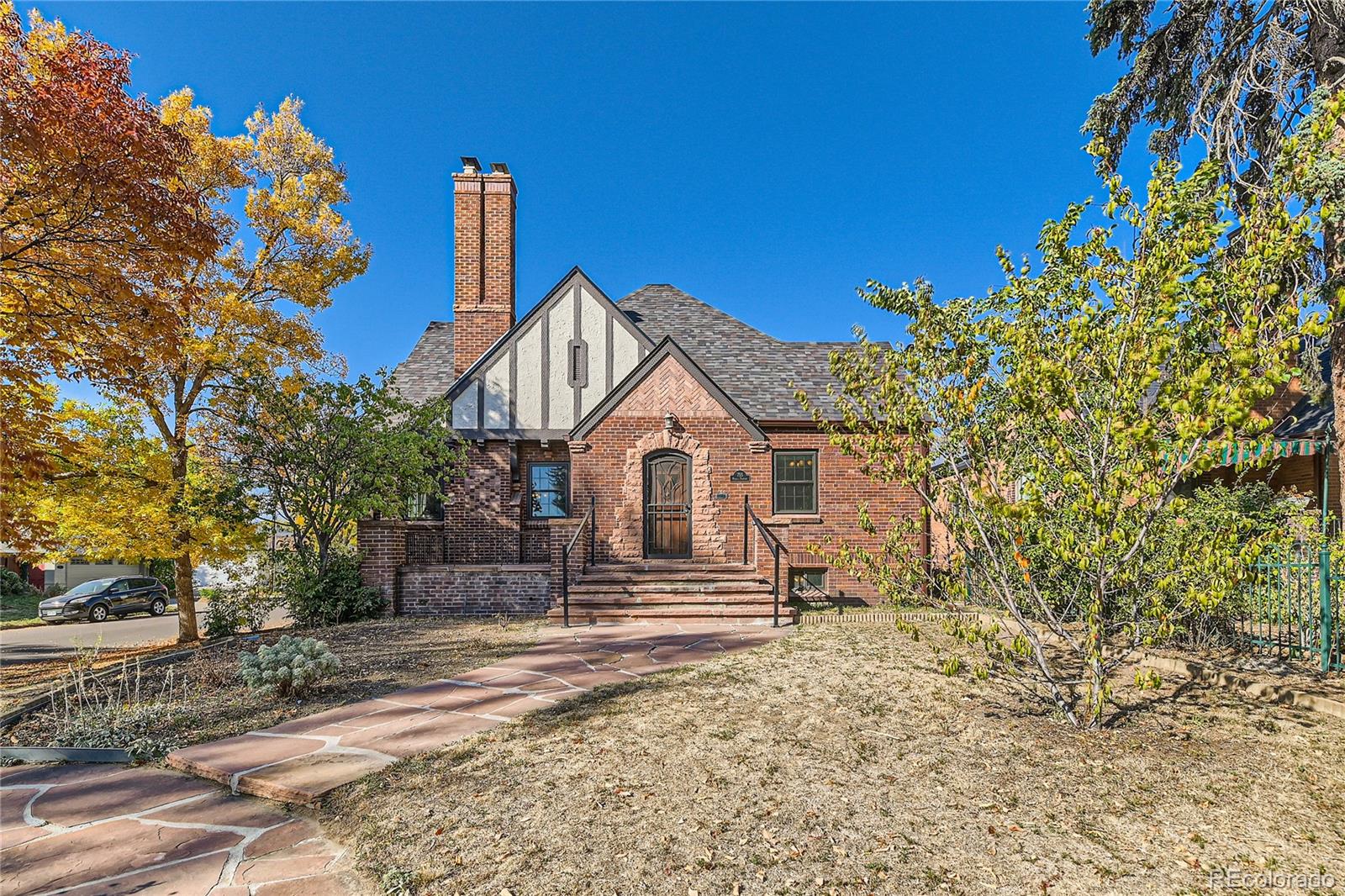 755  Monaco Parkway, denver MLS: 2576386 Beds: 4 Baths: 2 Price: $925,000