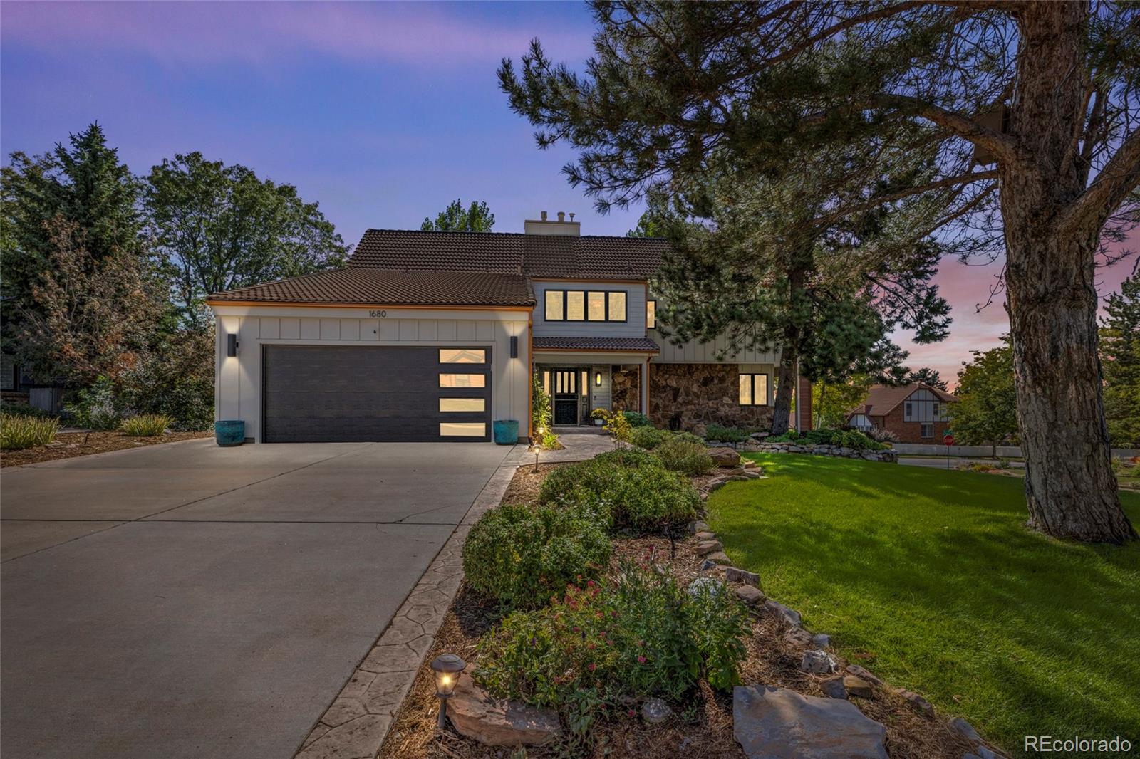 1680 w 116th court, Denver sold home. Closed on 2024-11-14 for $1,040,000.