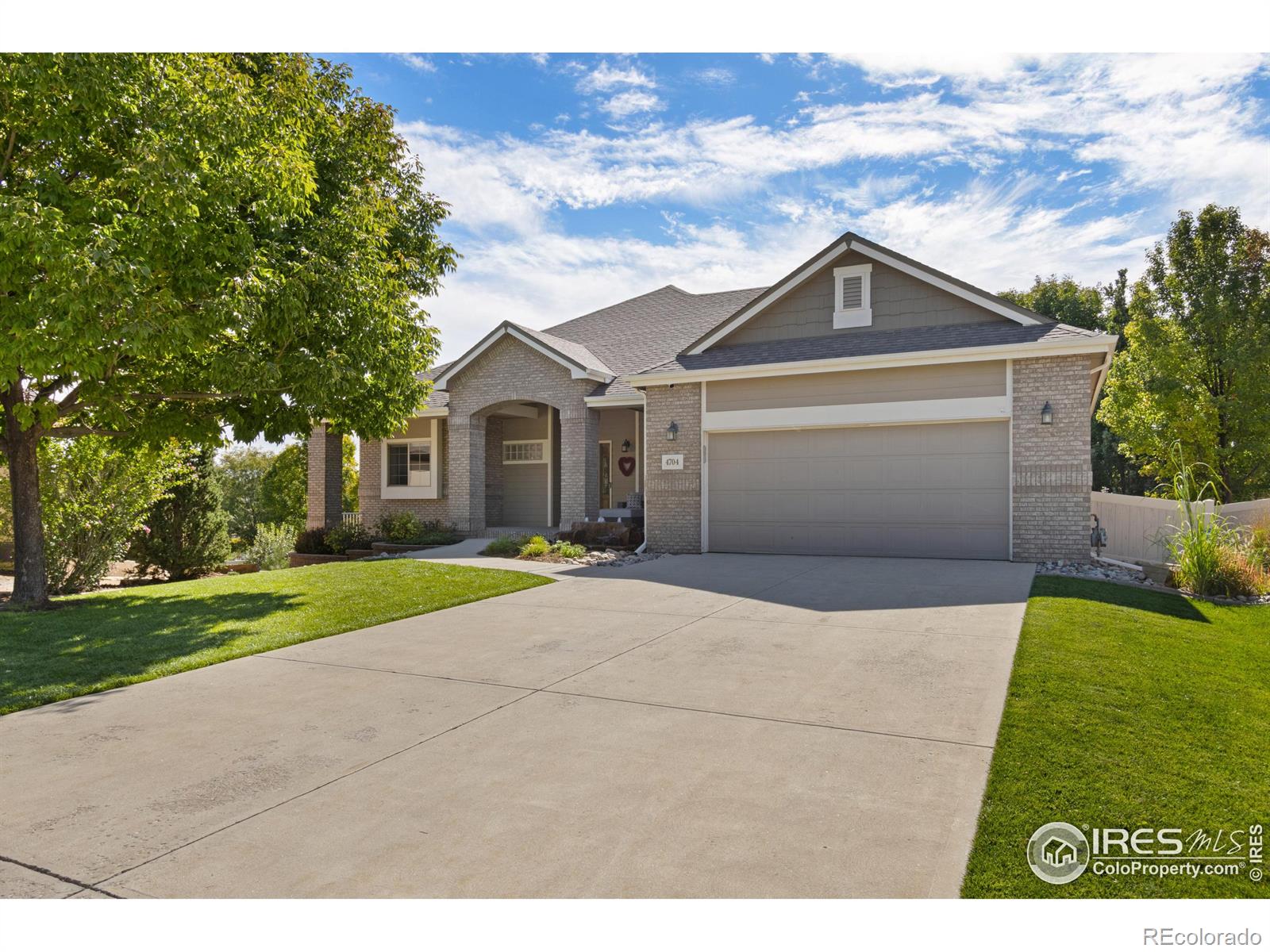 4704  mimosa street, Loveland sold home. Closed on 2024-11-14 for $835,000.