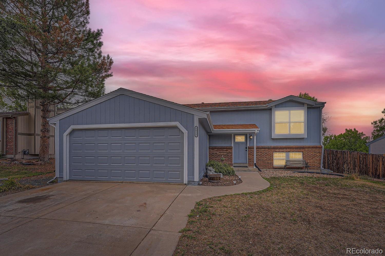 6031 w 76th avenue, Arvada sold home. Closed on 2024-11-08 for $590,000.