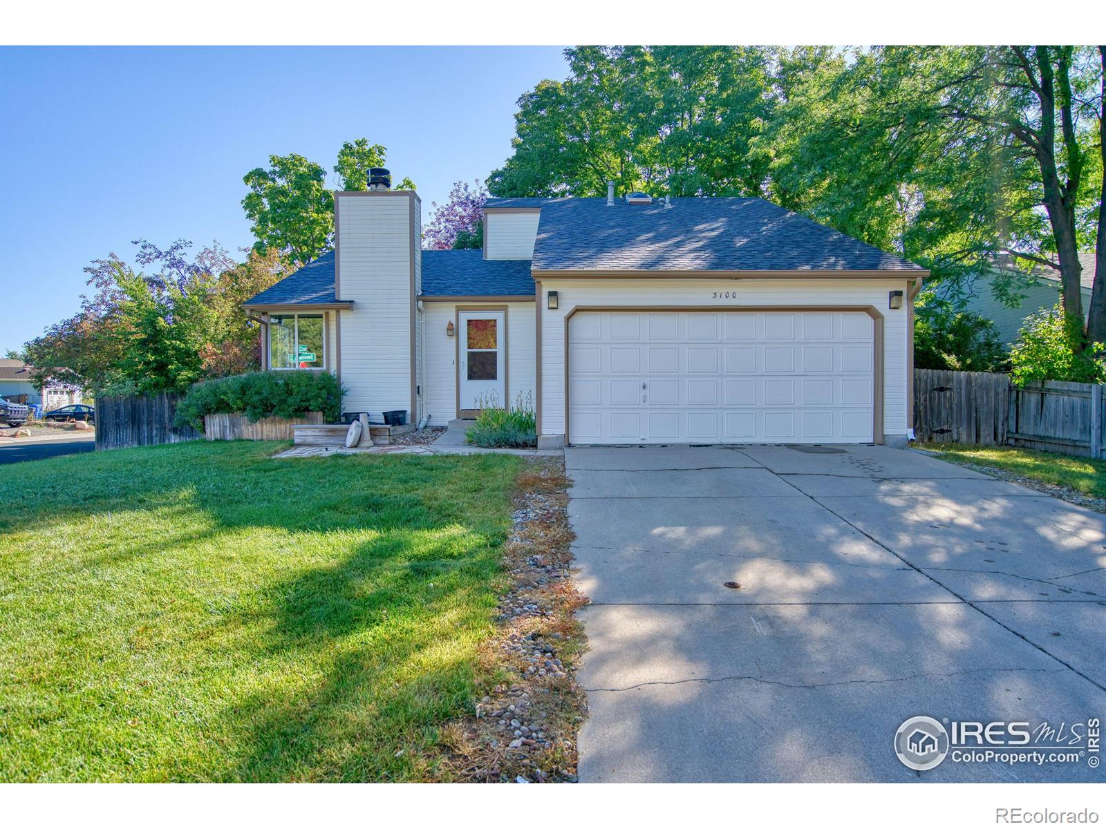 3100  Sweeney Street, fort collins MLS: 4567891019306 Beds: 3 Baths: 2 Price: $450,000