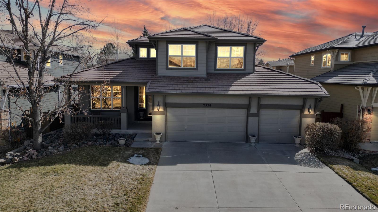 2528  Greensborough Circle, highlands ranch MLS: 5280673 Beds: 3 Baths: 3 Price: $849,900