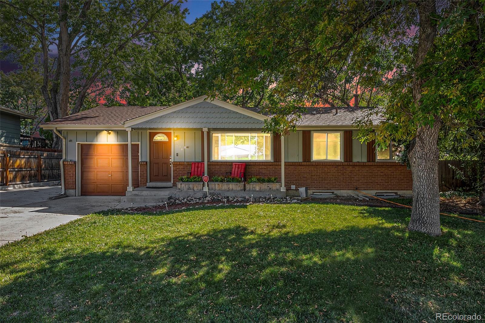 8294  Eaton Way, arvada MLS: 3263043 Beds: 4 Baths: 2 Price: $550,000